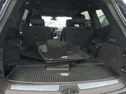 Used 2023 Cadillac XT6 Premium Luxury w/ LPO, Floor Liner Package AWD/4WD image 12