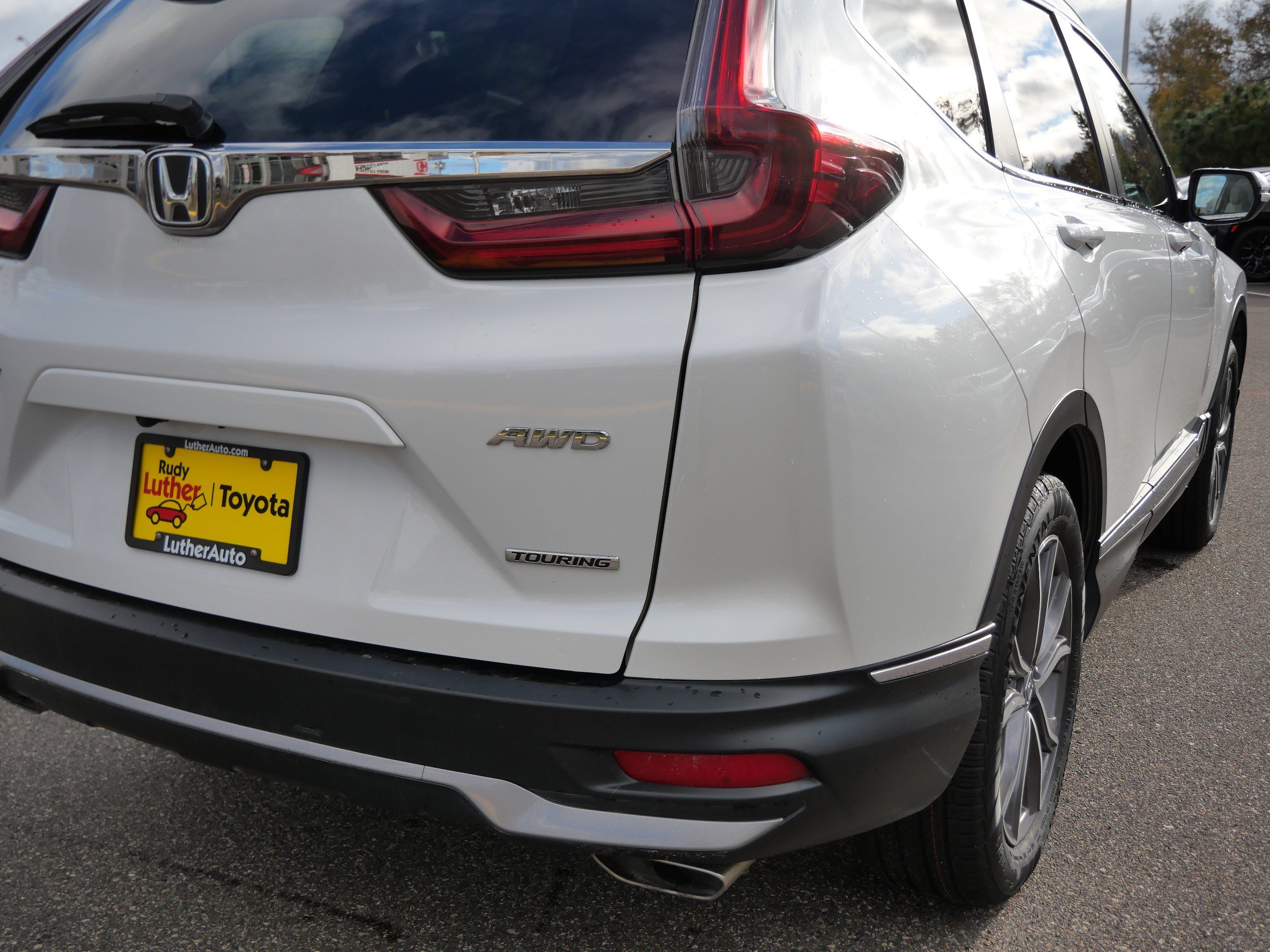 Used 2021 Honda CR-V Touring image 17