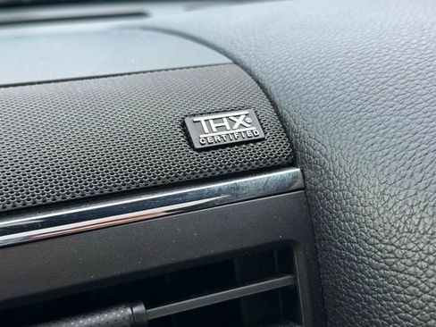 Used 2016 Lincoln Navigator Select image 14