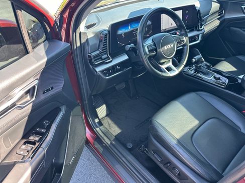 Certified 2024 Kia Sportage SX image 6