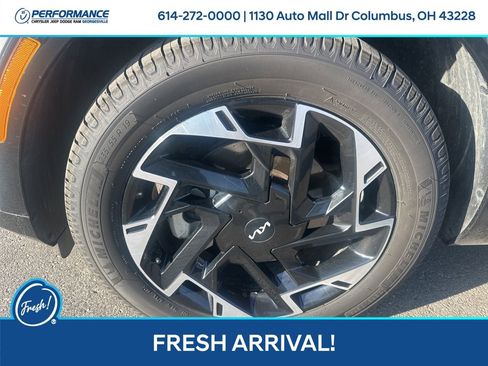 Used 2023 Kia Sportage SX image 10