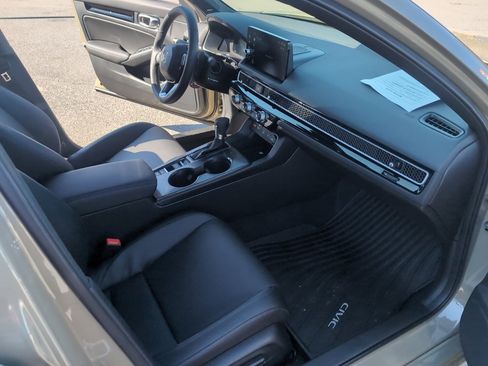 Used 2026 Honda Civic Sport Touring image 14