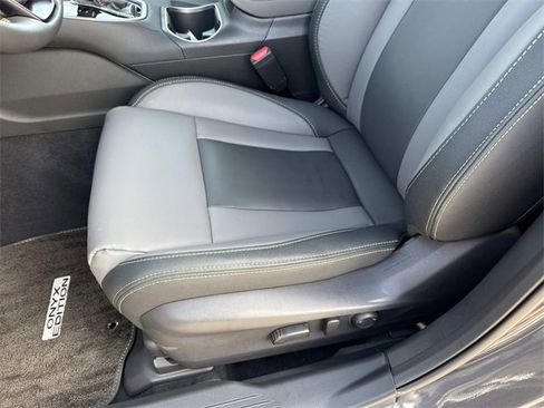 Used 2025 Subaru Outback Onyx Edition image 14