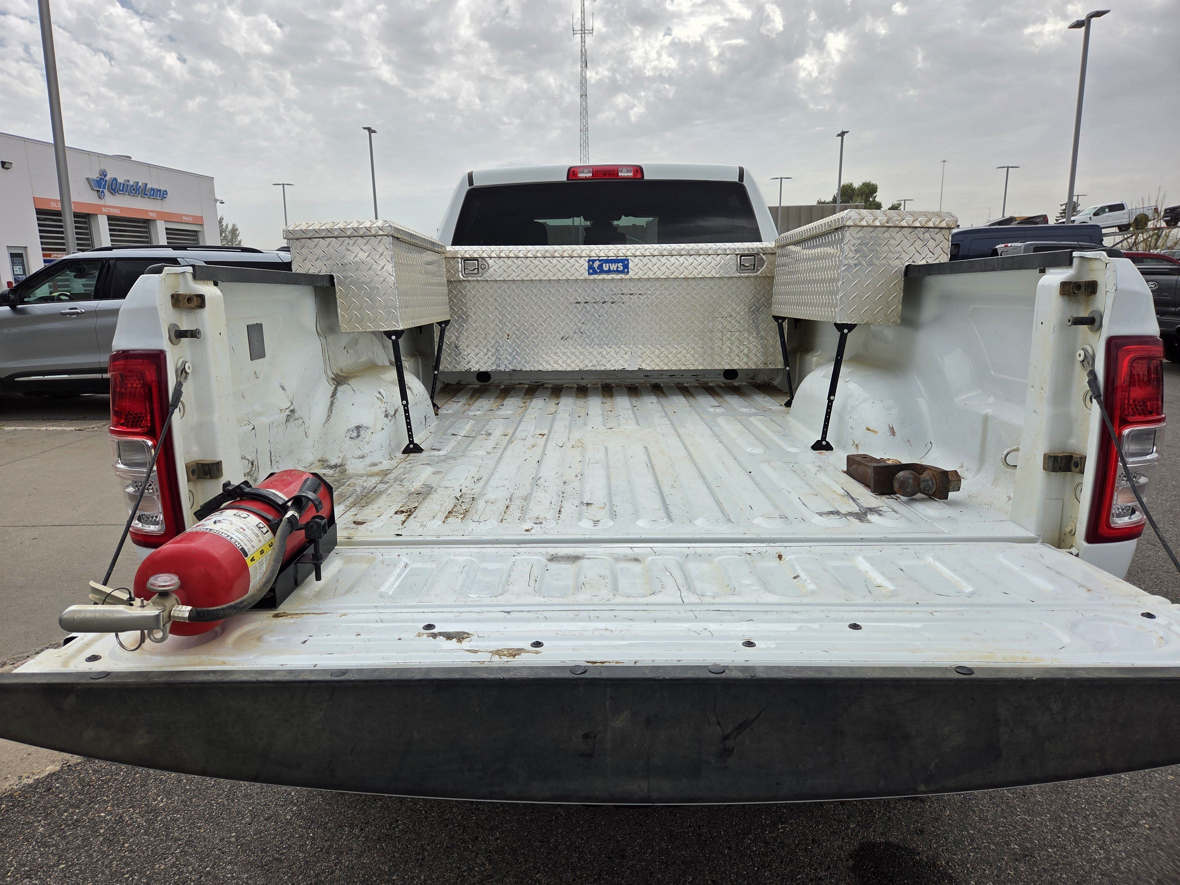Used 2023 RAM 2500 Big Horn w/ Level 1 Equipment Group AWD/4WD image 11