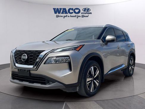 Used 2021 Nissan Rogue SL w/ Premium Package image 32