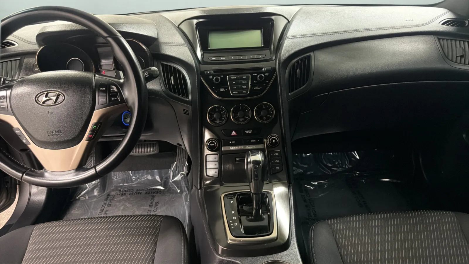 Used 2013 Hyundai Genesis 2.0T RWD image 14