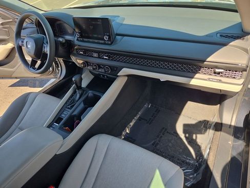 Used 2024 Honda Accord EX image 21