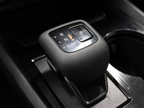 Certified 2024 Nissan Rogue SV AWD/4WD image 31
