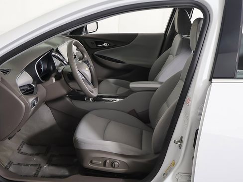 Used 2022 Chevrolet Malibu LT image 21