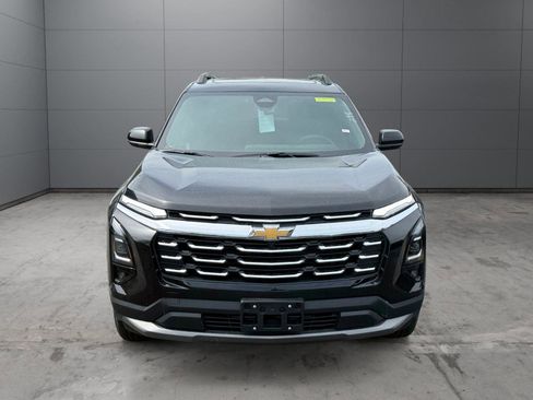 New 2026 Chevrolet Equinox LT w/ Convenience Package II AWD/4WD image 8