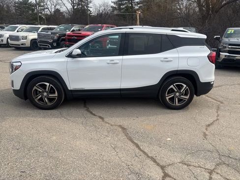 Used 2019 GMC Terrain SLT image 23