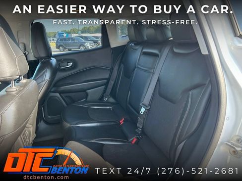 Used 2020 Jeep Compass Latitude w/ Popular Equipment Group AWD/4WD image 8