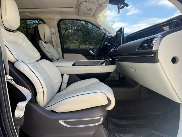 Used 2019 Lincoln Navigator Black Label AWD/4WD image 21