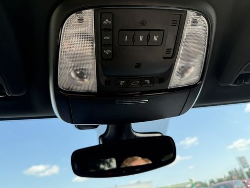 Used 2023 Dodge Durango GT AWD/4WD image 30