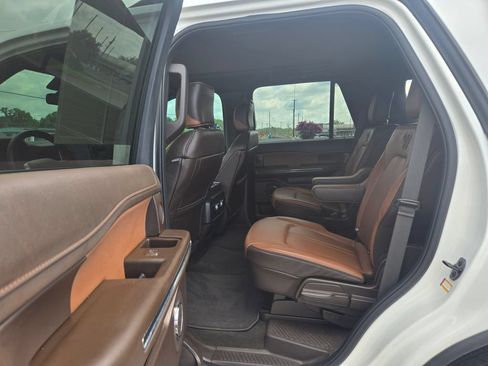 Used 2024 Ford Expedition King Ranch AWD/4WD image 8