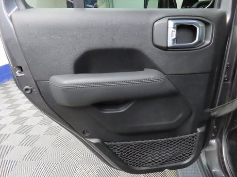 Used 2021 Jeep Wrangler Unlimited Sahara image 54