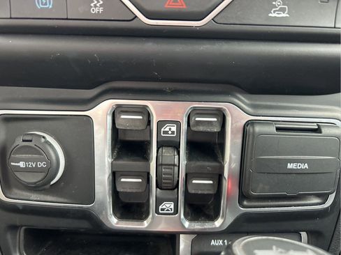 Certified 2021 Jeep Wrangler Unlimited Sahara 4xe image 32