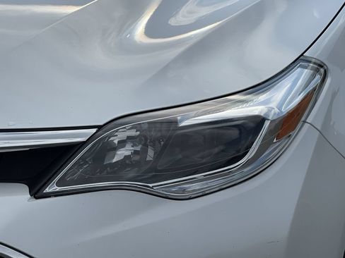 Used 2016 Toyota Avalon XLE FWD image 15