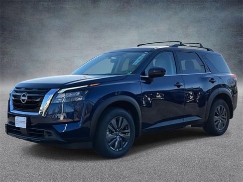 New 2025 Nissan Pathfinder SV w/ SV Premium Package image 5
