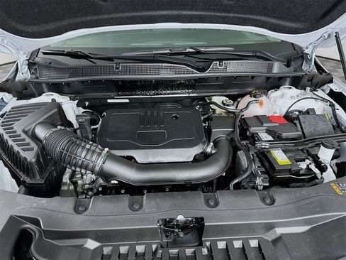 New 2025 Chevrolet Blazer LT w/ LPO, Floor Liner Package image 30