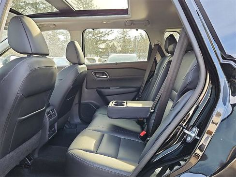 Certified 2021 Nissan Rogue SL image 13