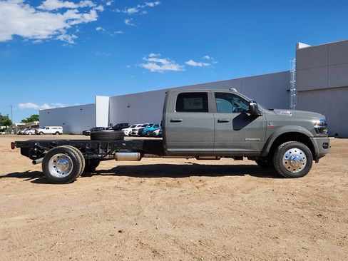 New 2026 RAM 5500 4x4 Crew Cab w/ Laramie Trim Package image 2