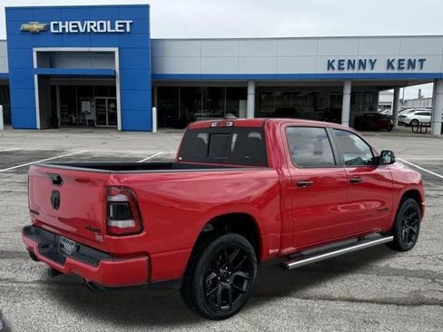 Used 2024 RAM 1500 Laramie AWD/4WD image 4