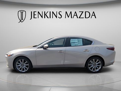 New 2026 MAZDA MAZDA3 2.5 S Sedan w/ Preferred Pkg image 7