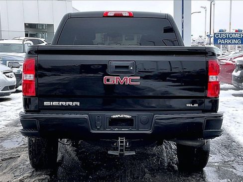 Used 2018 GMC Sierra 1500 SLE w/ SLE Value Package image 3