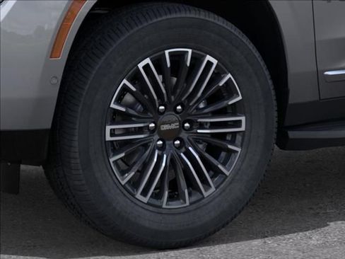 New 2026 GMC Yukon Elevation w/ Elevation Premium Package AWD/4WD image 9