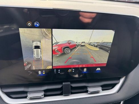 New 2026 Chevrolet Equinox LT w/ Safety and Technology Package image 41