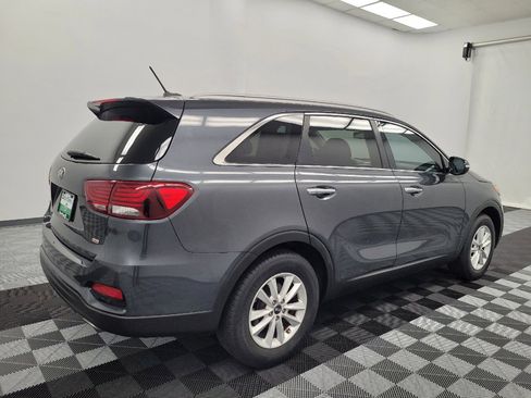 Used 2020 Kia Sorento LX w/ LX I4 Convenience Package FWD image 9