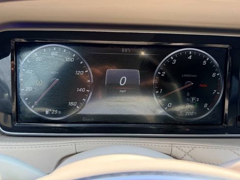 Used 2017 Mercedes-Benz S 550 4MATIC Sedan image 60