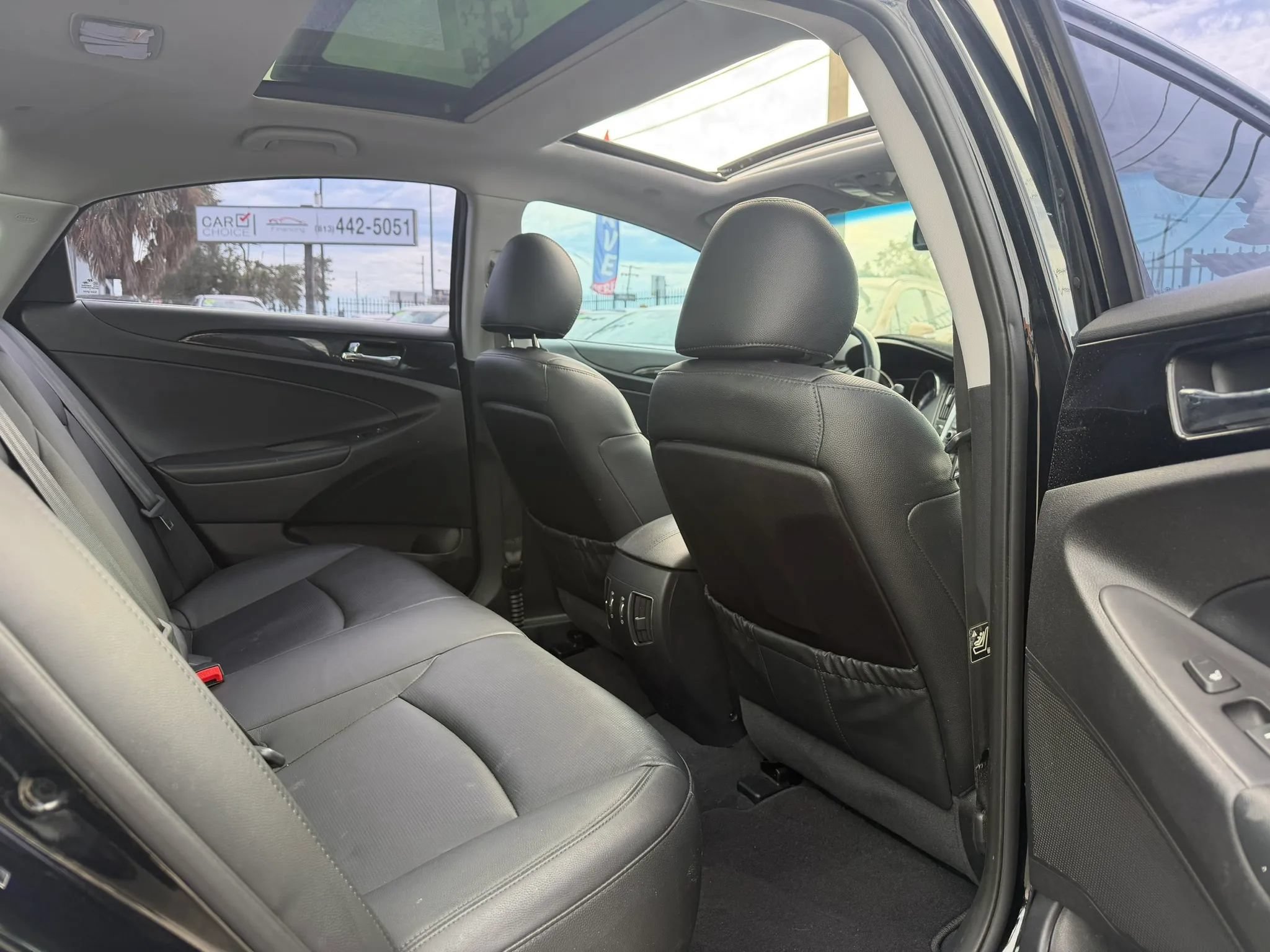 Used 2012 Hyundai Sonata Limited FWD image 12