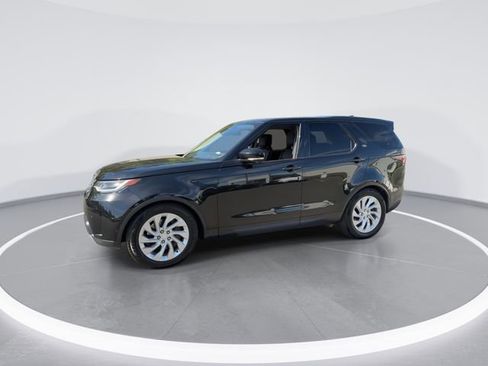 Used 2024 Land Rover Discovery S AWD/4WD image 4