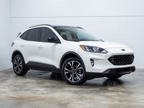 Used 2022 Ford Escape SEL w/ SEL Stealth AWD Package image 4