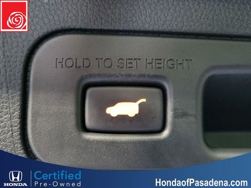 Certified 2024 Honda Pilot EX-L image 27