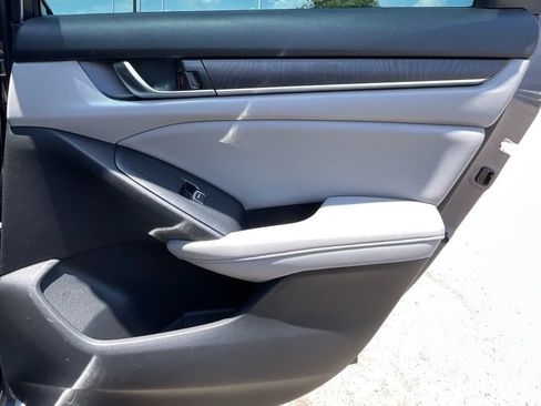 Used 2020 Honda Accord EX-L image 34