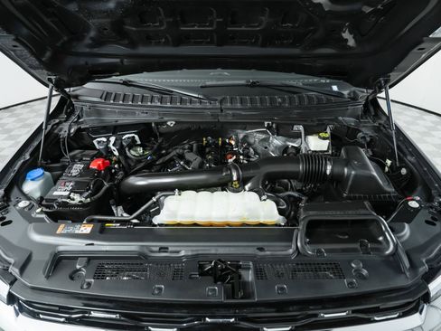 Used 2024 Ford Expedition Limited image 44