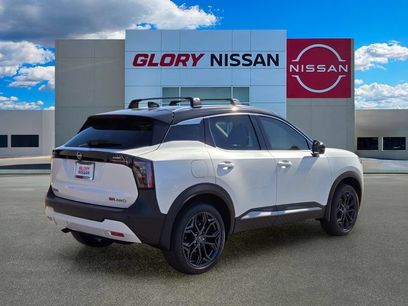 New 2026 Nissan Kicks SR