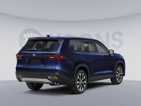 New 2026 Toyota Grand Highlander Limited image 2