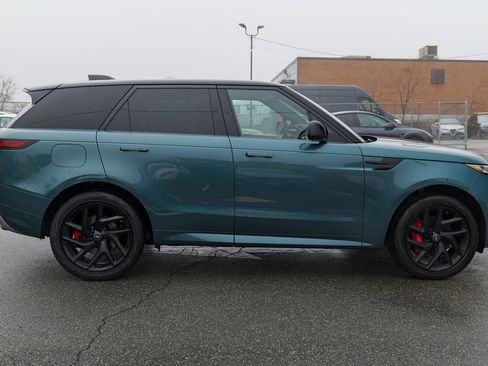 Used 2023 Land Rover Range Rover Sport SE Dynamic image 8