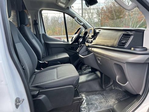 Used 2024 Ford Transit 250 Low Roof w/ Exterior Upgrade Package image 19