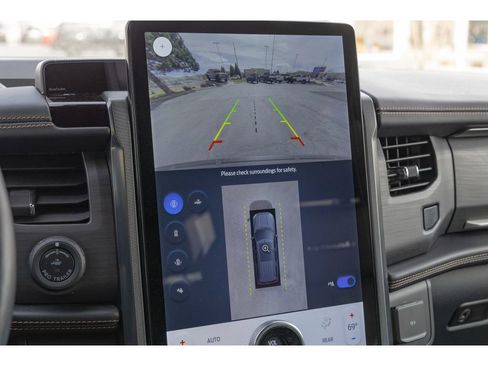 Used 2024 Ford Expedition Max Platinum image 26