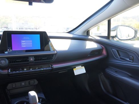 New 2026 Toyota Prius Plug-In Hybrid image 38