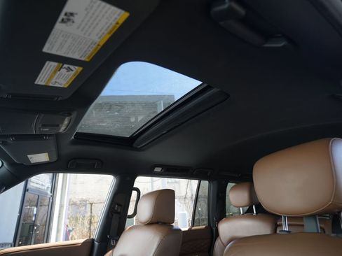 Used 2021 INFINITI QX80 Sensory w/ Cargo Package image 68