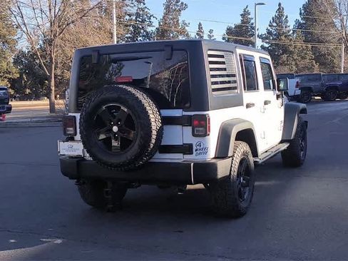 Used 2018 Jeep Wrangler Unlimited Sport S image 8