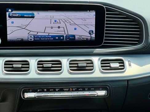 Certified 2025 Mercedes-Benz GLS 63 AMG 4MATIC image 40
