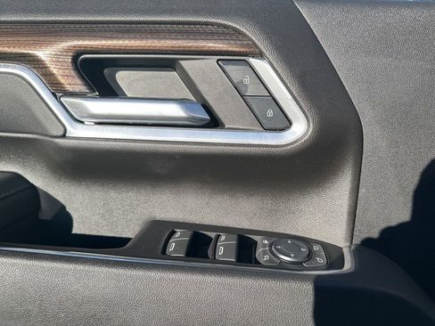 Used 2025 Chevrolet Silverado 2500 LT w/ Safety Package image 15