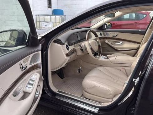 Used 2014 Mercedes-Benz S 550 Sedan image 21